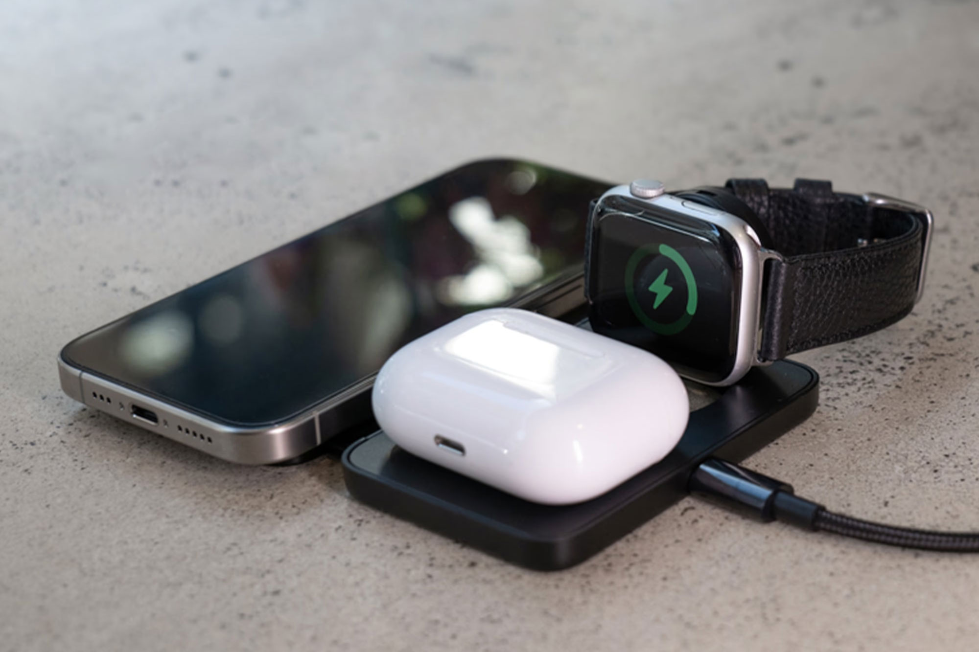 Mous 3-In-1 Wireless Portable Charger review: Almost unbelievably small