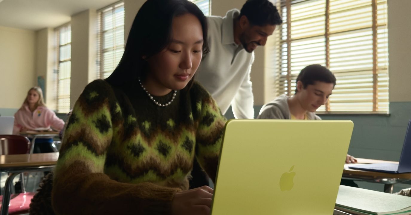 New MacBook Neo: Reasons to Buy Apple’s $599 Laptop and Reasons to Skip It